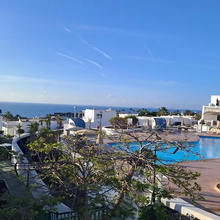 Con Vista Puerto del Carmen (Lanzarote)